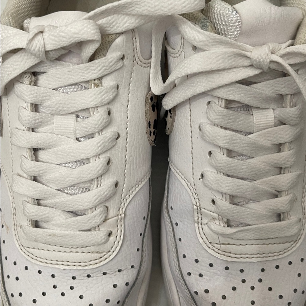 NIKE COURT VISION LOW LEOPARD SWOOSH LEATHER SNEAKERS WOMENS SIZE 8 - Picture 8 of 13